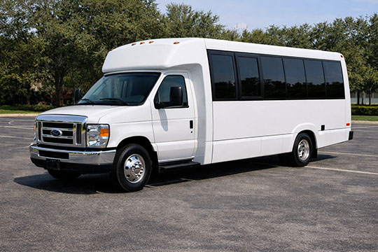 18-passenger minibus rental Boydton TX